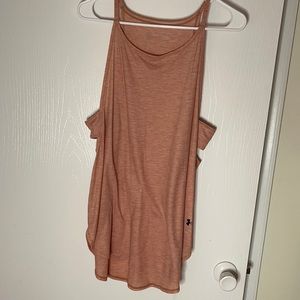 Under armour tank
